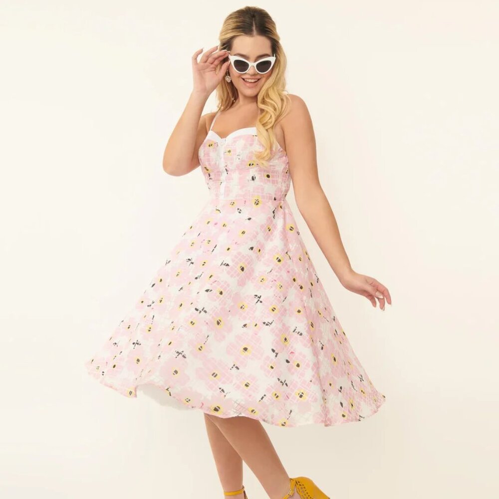 NWOT Unique Vintage Rina Burnout Swing Midi Floral Print Dress l Size 4X / 22-24